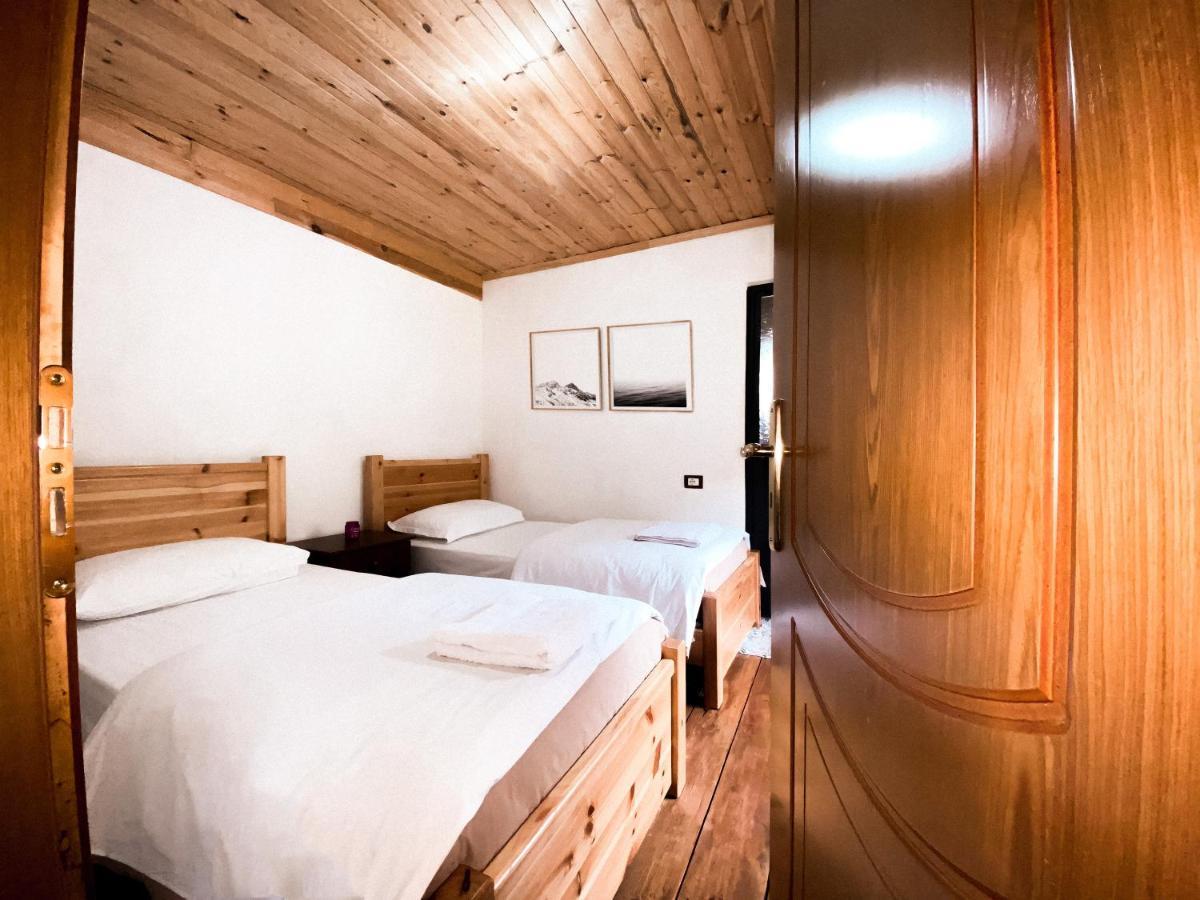Guesthouse Pashko Theth Ngoại thất bức ảnh